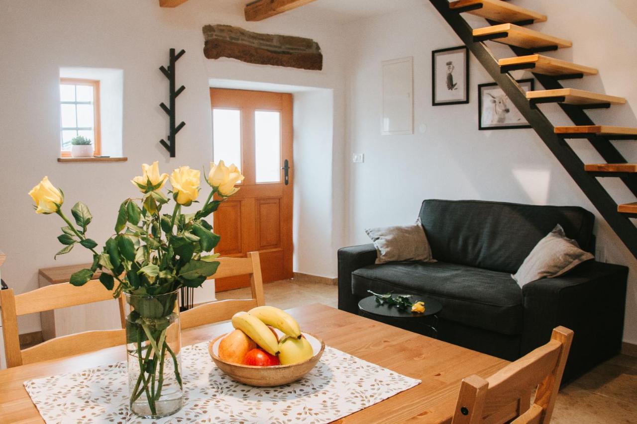 Hisa Bepina Apartment โคเปร์ ภายนอก รูปภาพ